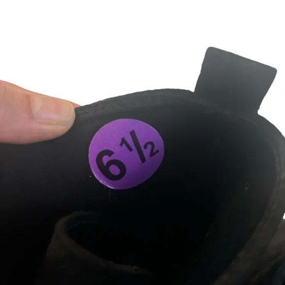 White Mountain Women's Lace-Up Ankle Boot - Black - Picture 7 of 7